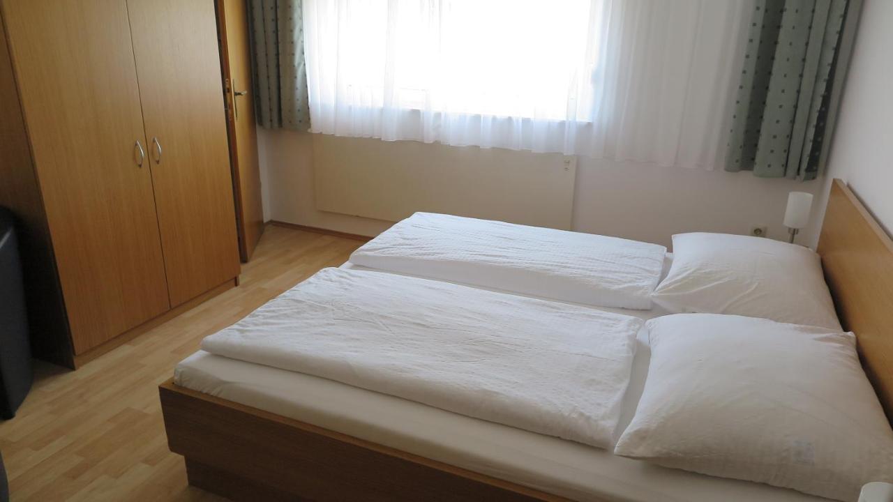 Gaestehaus Andreas Kroiss Illmitz Oda fotoğraf